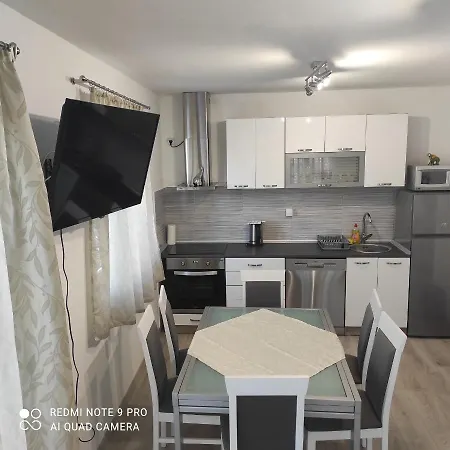 Mmm Apartment *